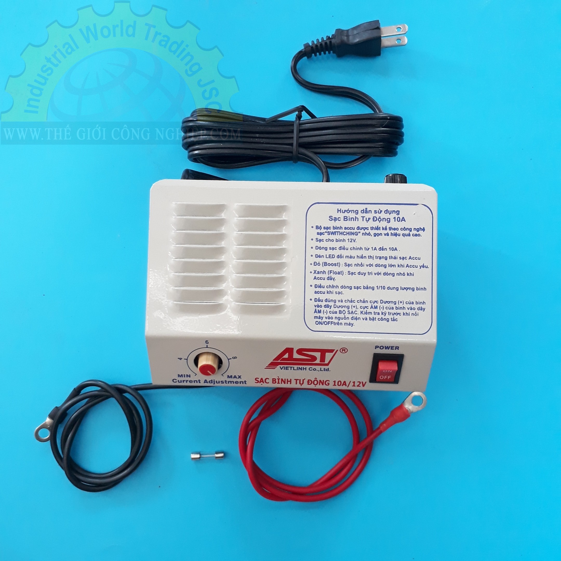 Sạc ắc quy tự động AST SWC10, 10A-12V , điện áp vào 190 - 245 VA, 50Hz (Mã đặt hàng: 44808)